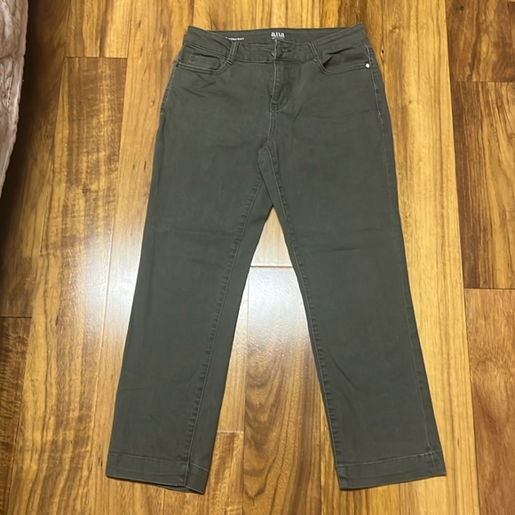 a.n.a Denim - a.n.a a new approach green color size S ( 4 straight )